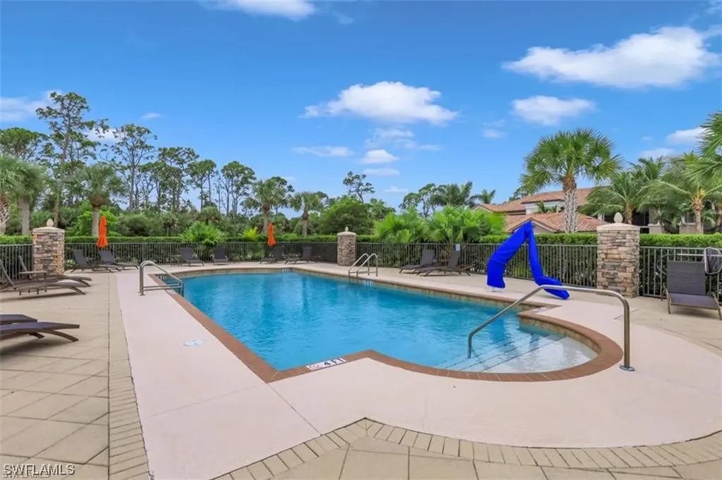9828 Venezia Circle Naples FL 34113