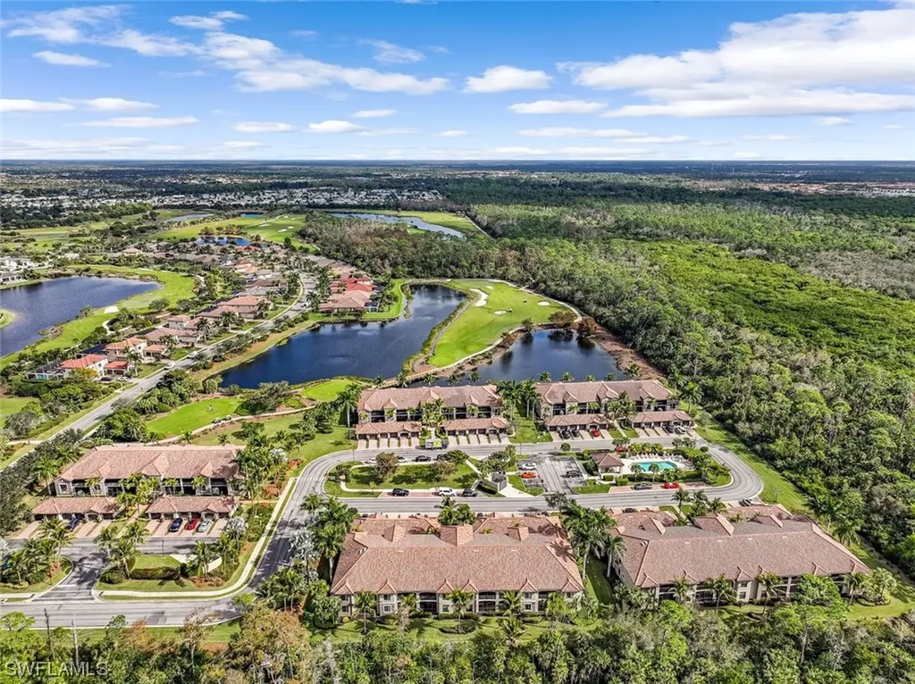 9828 Venezia Circle Naples FL 34113