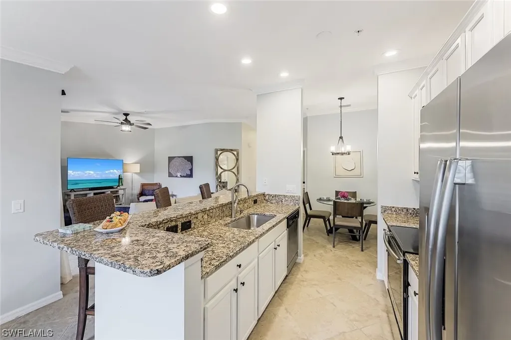 9828 Venezia Circle Naples FL 34113