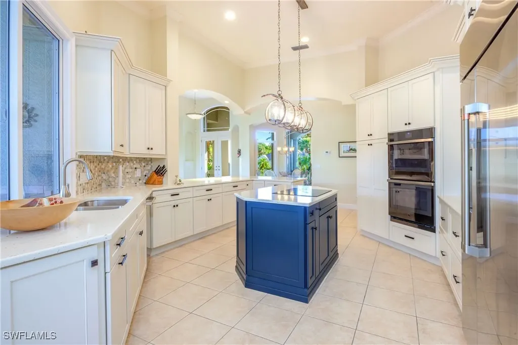 2364 Wulfert Road Sanibel FL 33957