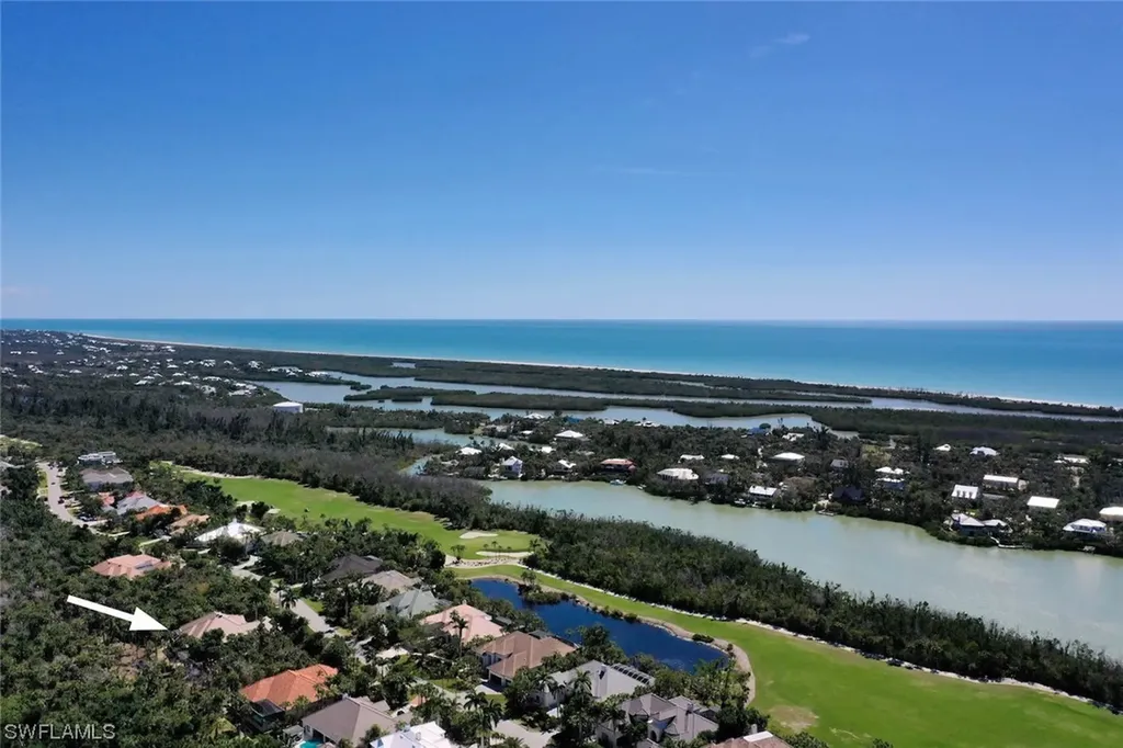 2364 Wulfert Road Sanibel FL 33957
