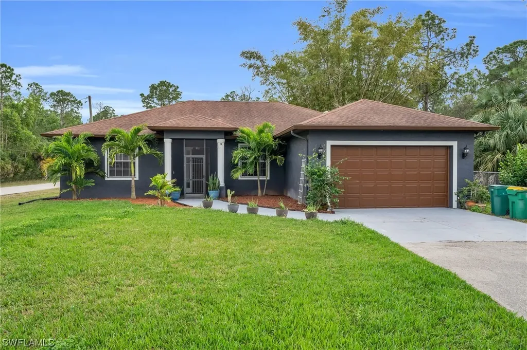 105 1st Street SW Naples FL 34117