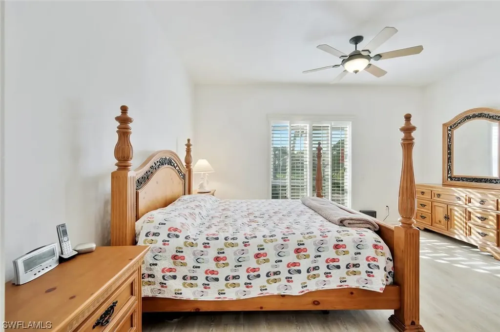 3913 Isla Ciudad Court Naples FL 34109