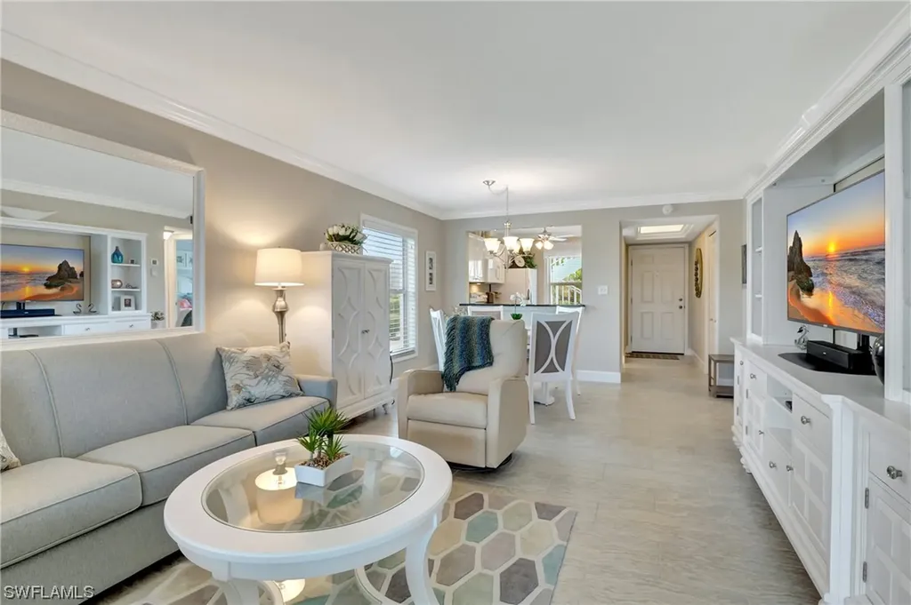 3055 Riviera Drive Naples FL 34103
