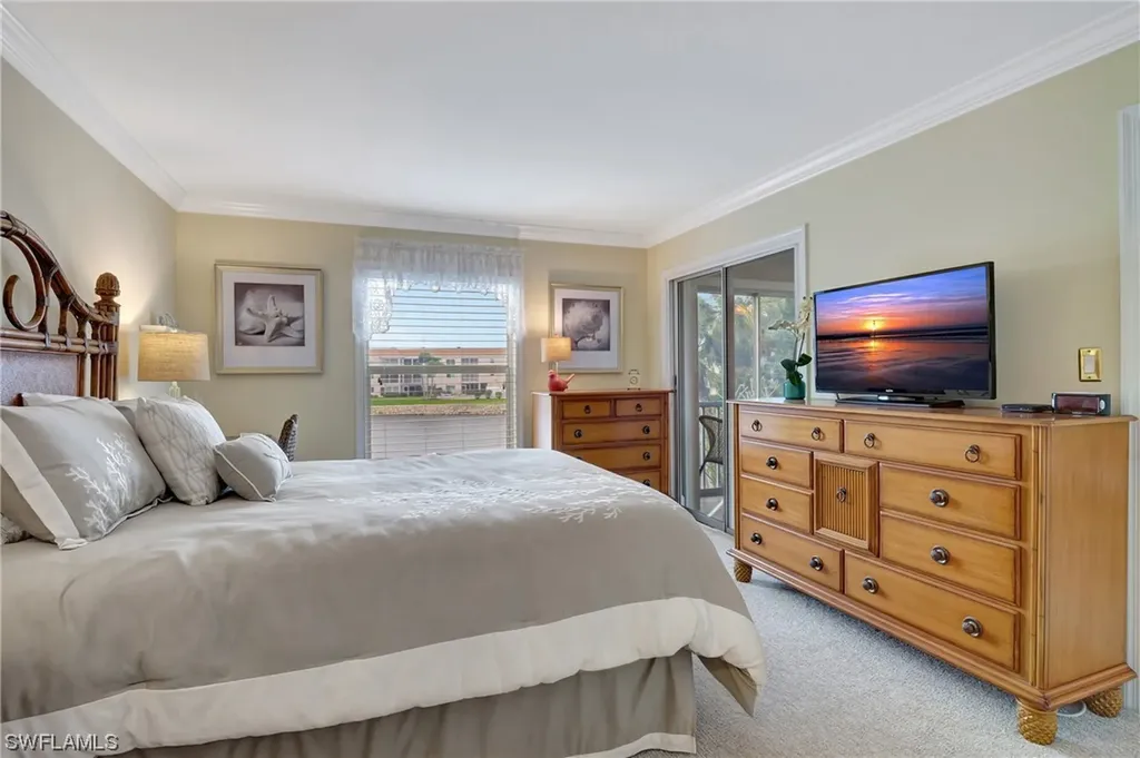 3055 Riviera Drive Naples FL 34103