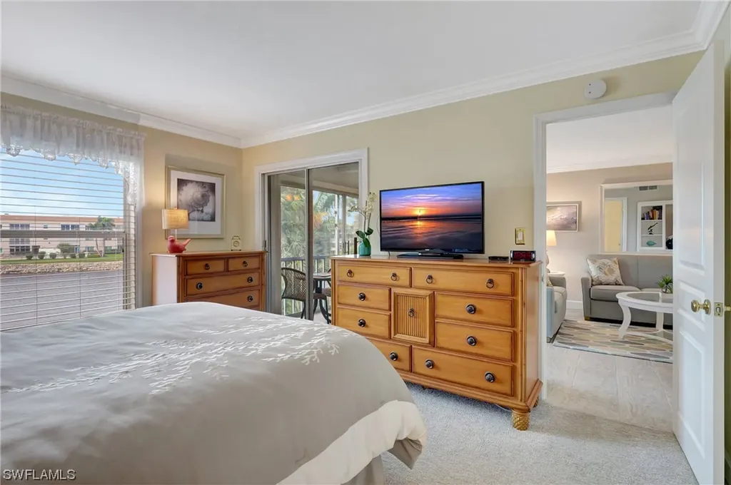 3055 Riviera Drive Naples FL 34103