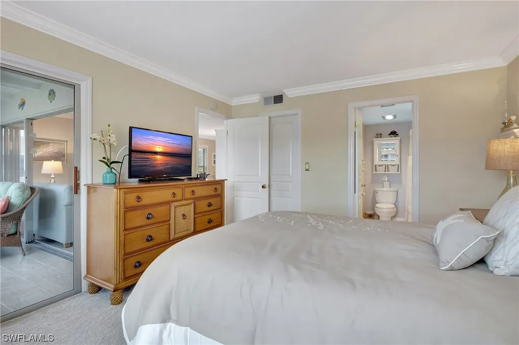 3055 Riviera Drive Naples FL 34103