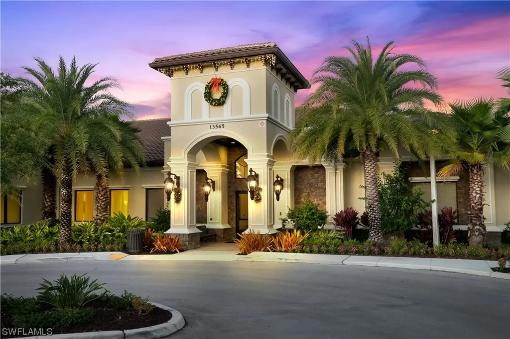 13769 Callisto Avenue Naples FL 34109