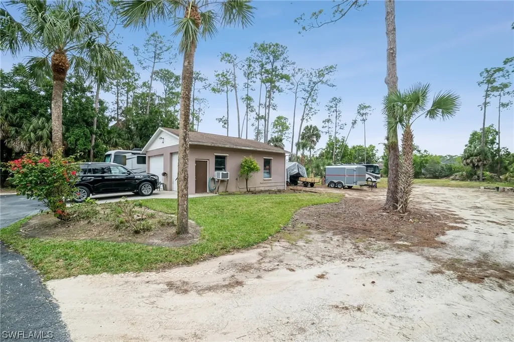 5980 Hidden Oaks Lane Naples FL 34119
