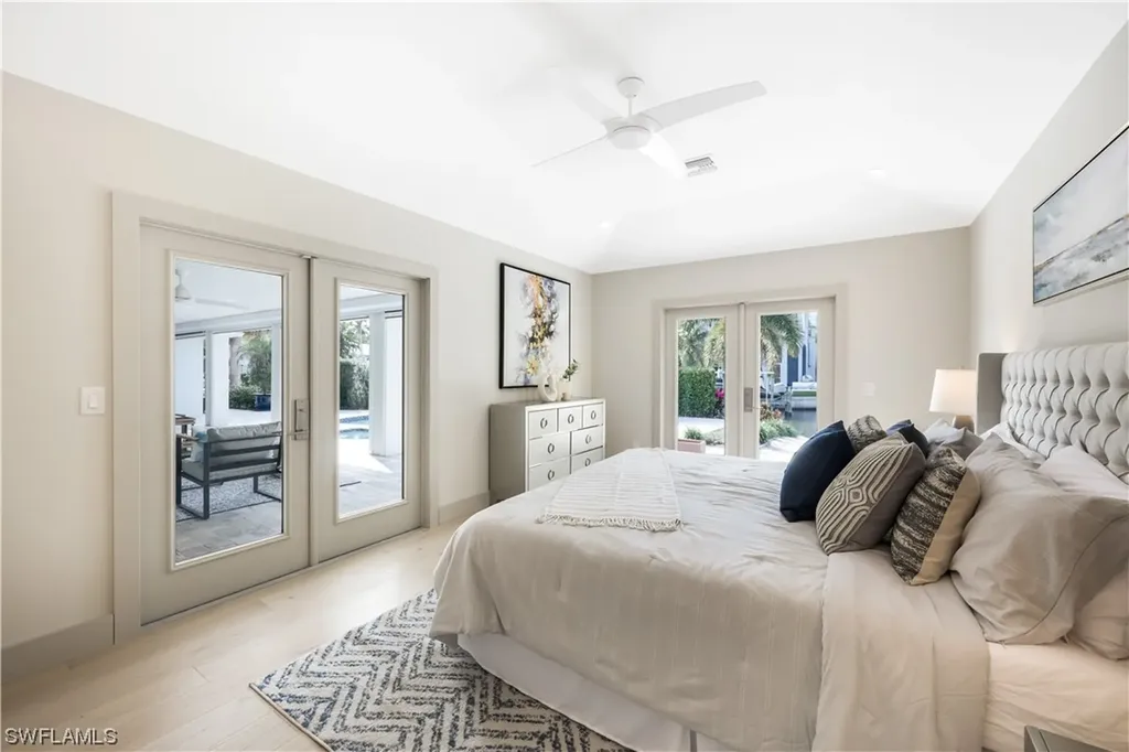5215 Seashell Avenue Naples FL 34103