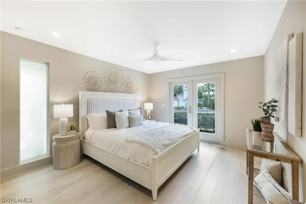 5215 Seashell Avenue Naples FL 34103
