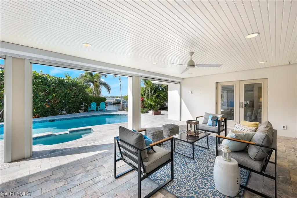 5215 Seashell Avenue Naples FL 34103