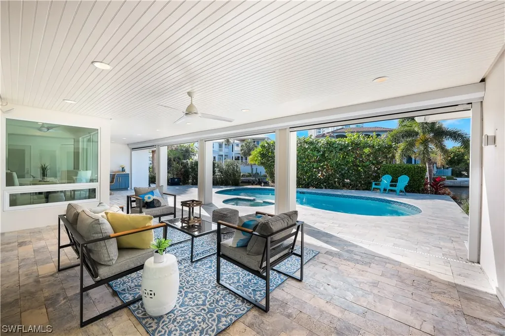 5215 Seashell Avenue Naples FL 34103