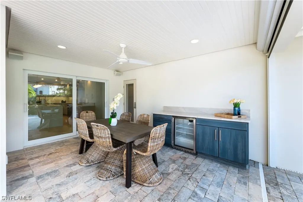 5215 Seashell Avenue Naples FL 34103