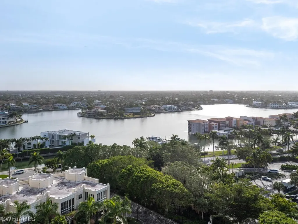 4021 Gulf Shore Boulevard N Naples FL 34103