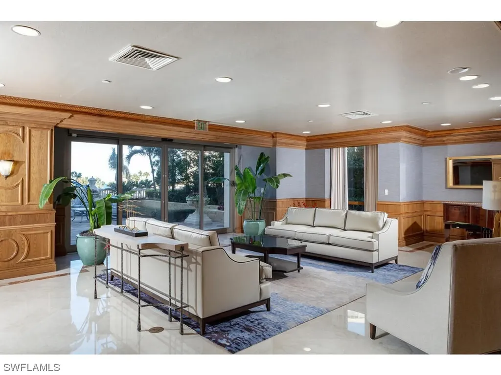 4021 Gulf Shore Boulevard N Naples FL 34103