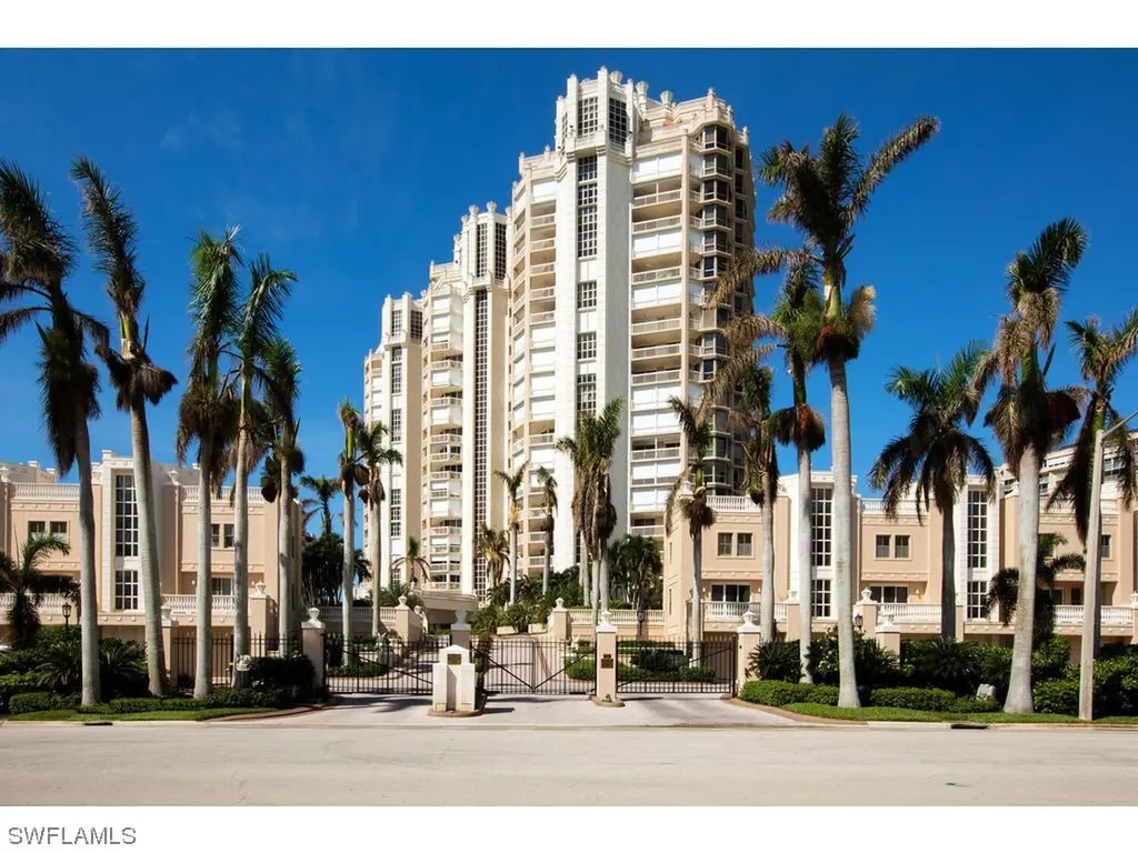 4021 Gulf Shore Boulevard N Naples FL 34103