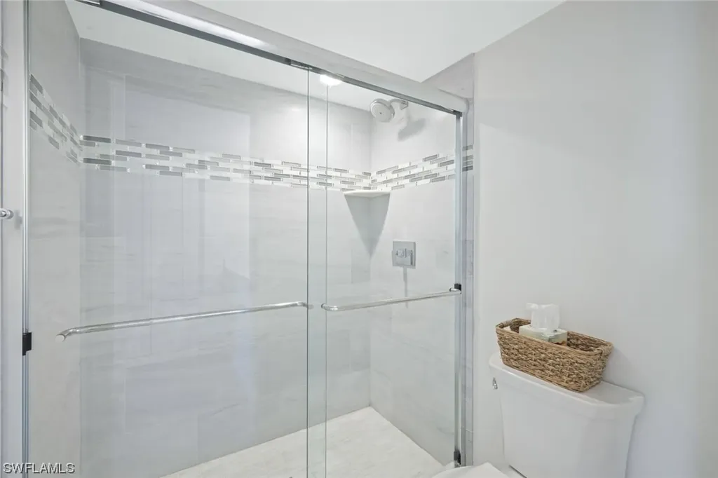 40 Seagate Drive Naples FL 34103