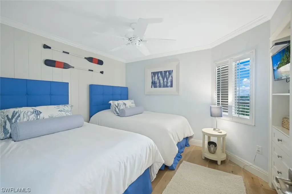 40 Seagate Drive Naples FL 34103