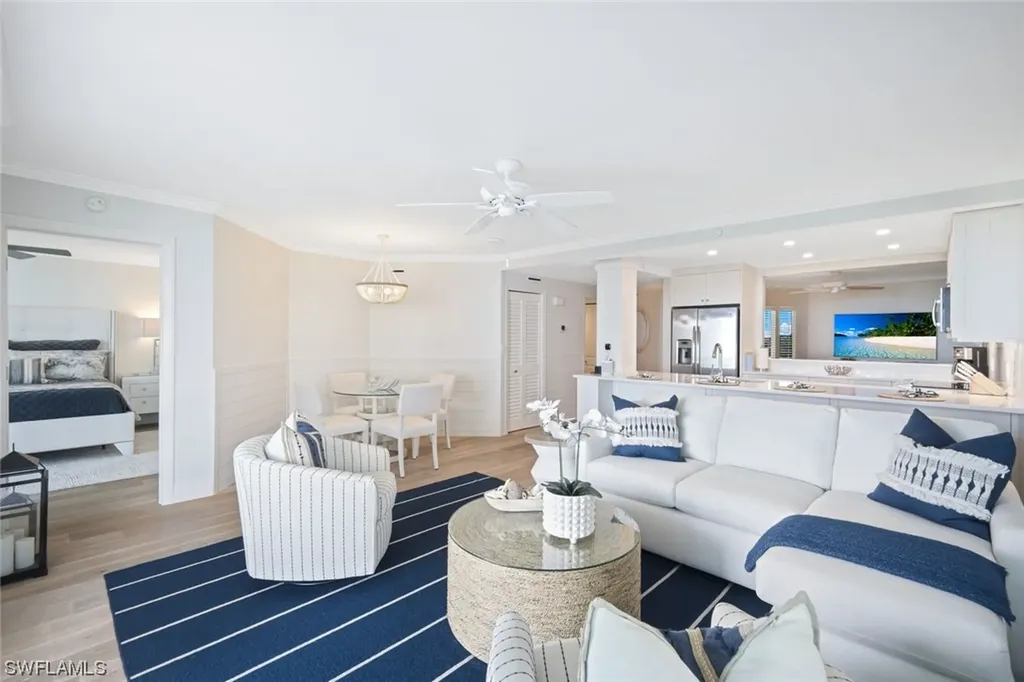 40 Seagate Drive Naples FL 34103