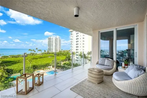 40 Seagate Drive Naples FL 34103
