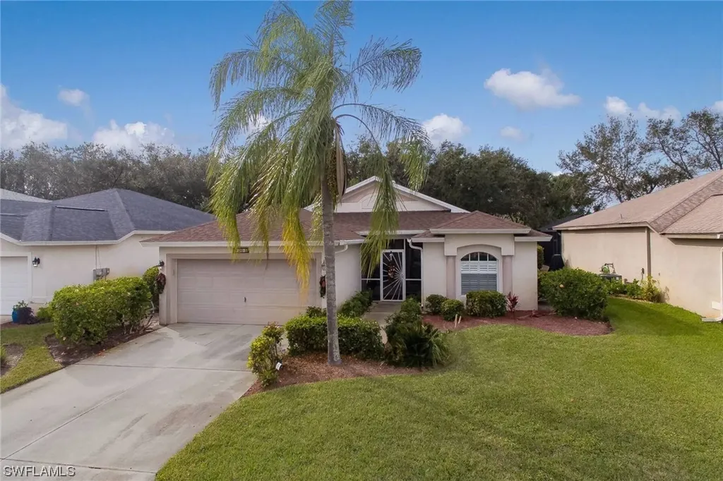 Estero FL, 9205 Coachhouse Lane