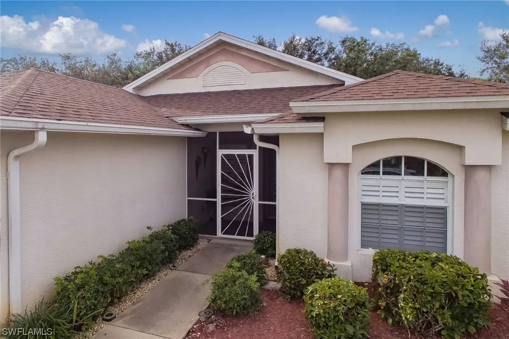 9205 Coachhouse Lane Estero FL 33928