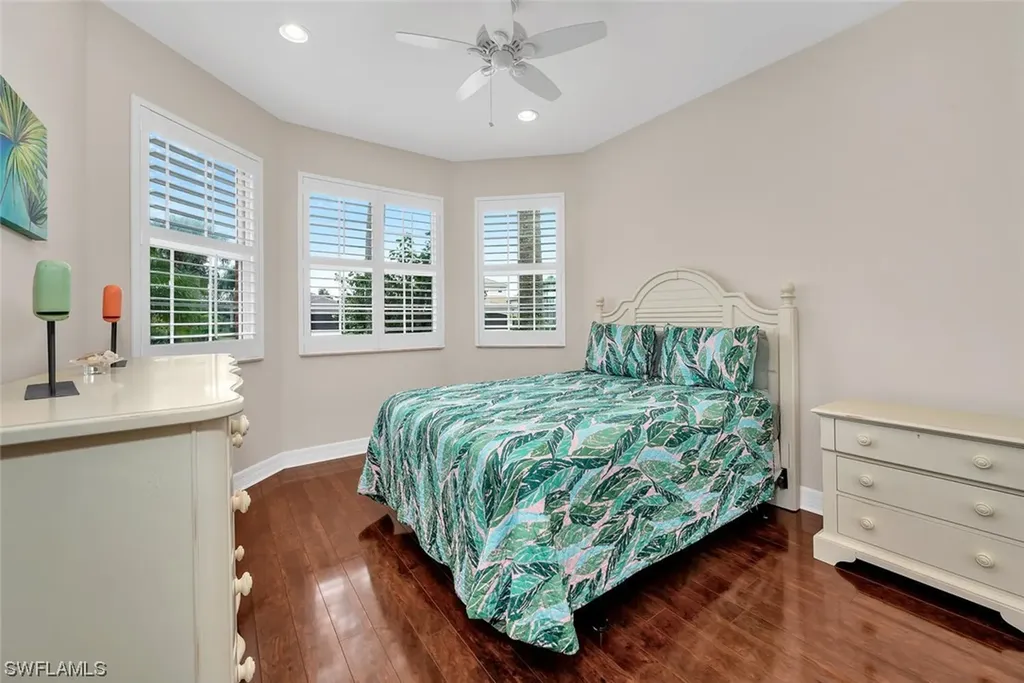 6769 Del Mar Terrace Naples FL 34105