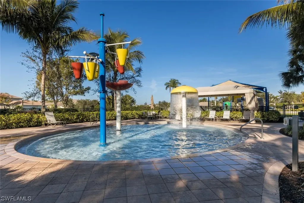 6769 Del Mar Terrace Naples FL 34105