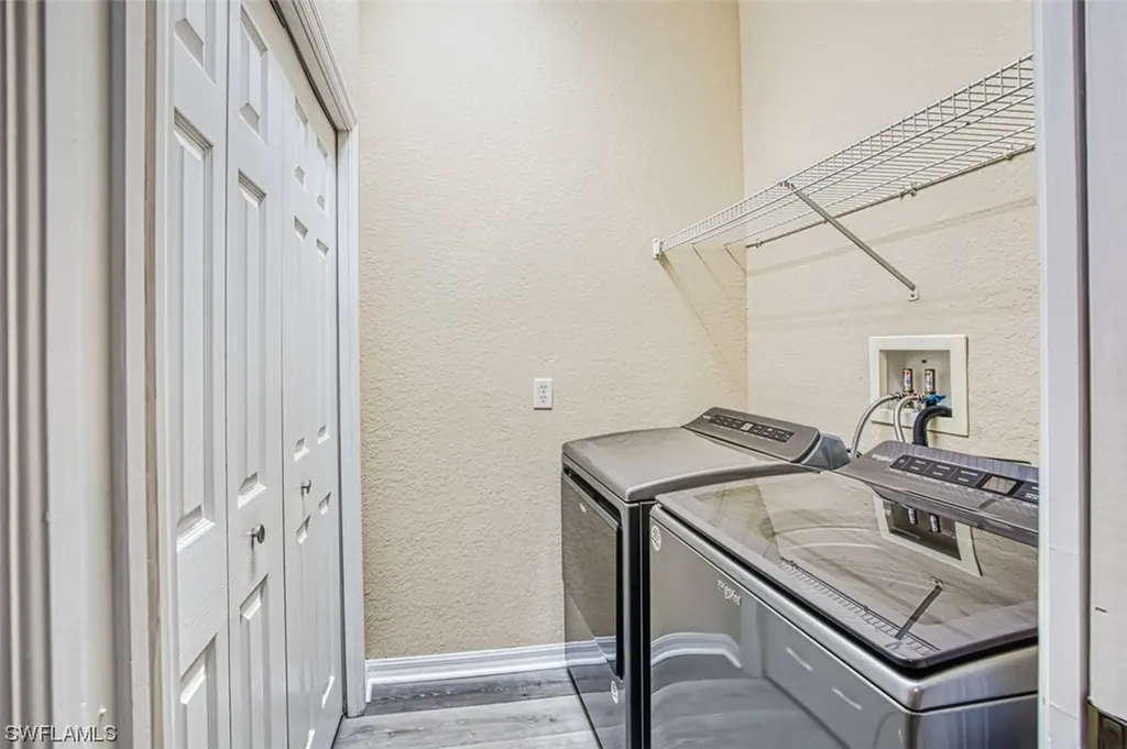 9820 Healthpark Circle Fort Myers FL 33908