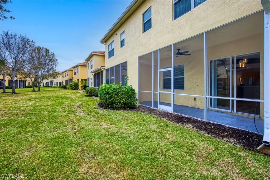 9820 Healthpark Circle Fort Myers FL 33908