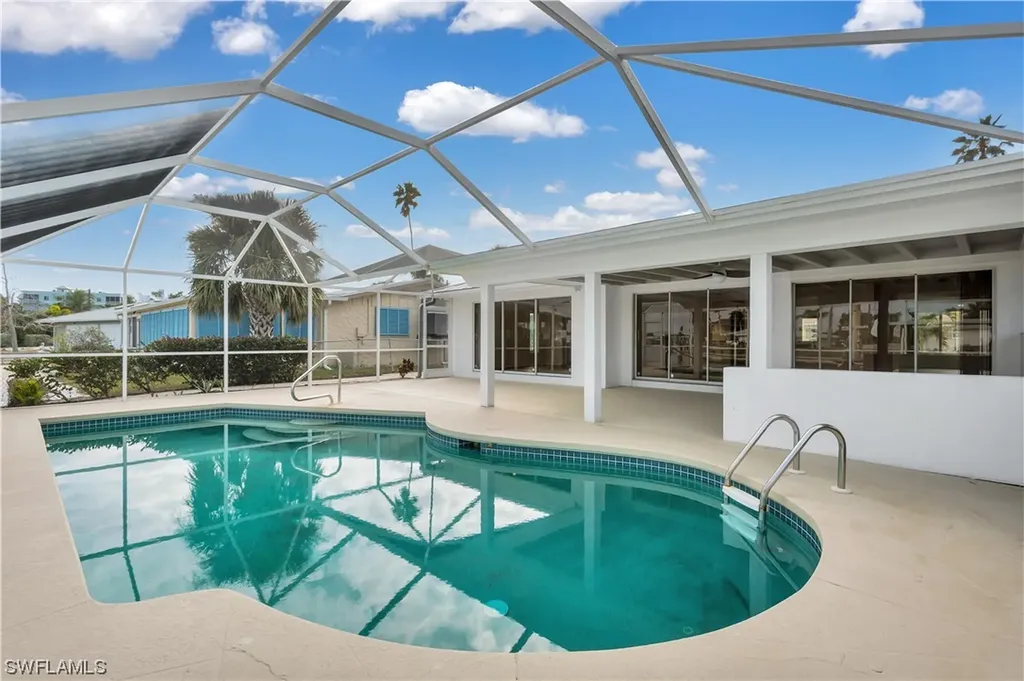 9 Fairview Boulevard Fort Myers Beach FL 33931