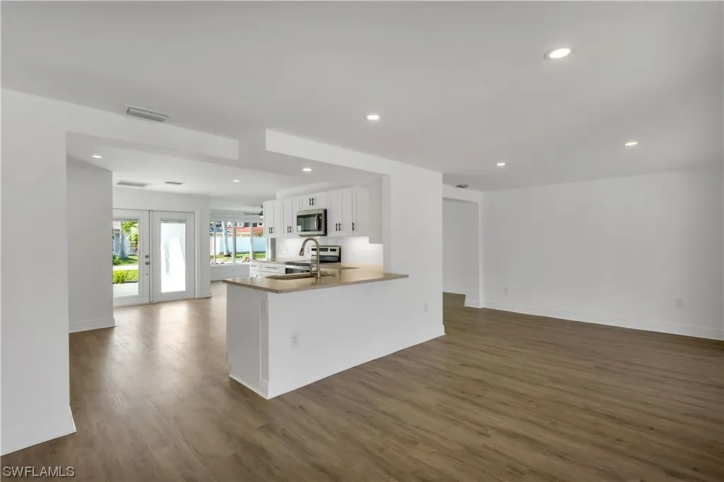 9 Fairview Boulevard Fort Myers Beach FL 33931