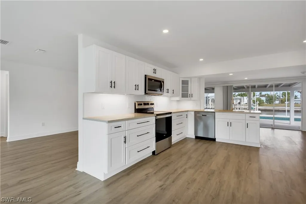 9 Fairview Boulevard Fort Myers Beach FL 33931