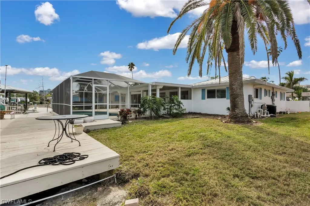 9 Fairview Boulevard Fort Myers Beach FL 33931