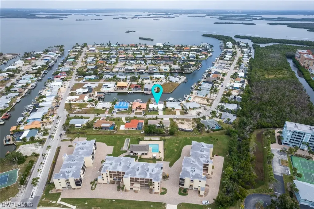 9 Fairview Boulevard Fort Myers Beach FL 33931