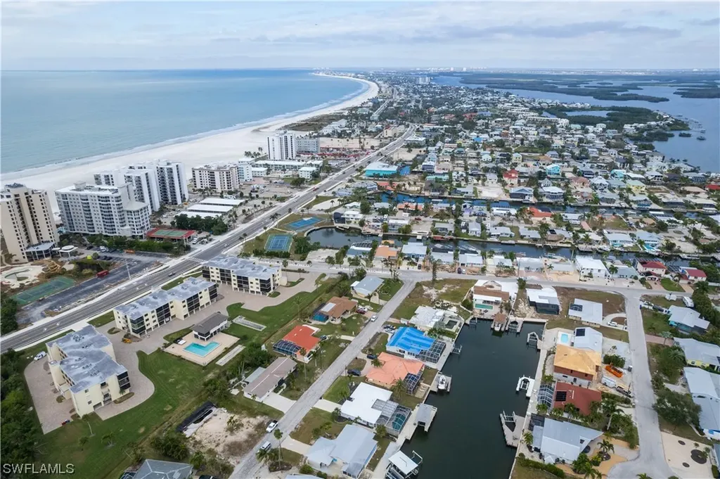 9 Fairview Boulevard Fort Myers Beach FL 33931