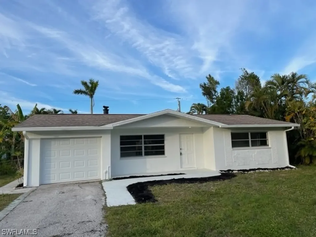 Fort Myers FL, 9808 Almetta Avenue