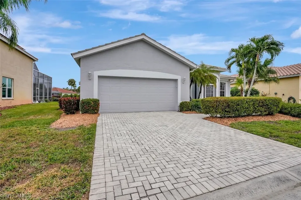 11165 Lakeland Circle Fort Myers FL 33913