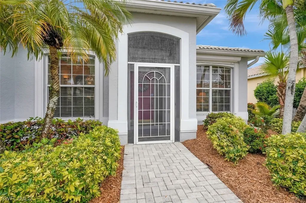 11165 Lakeland Circle Fort Myers FL 33913
