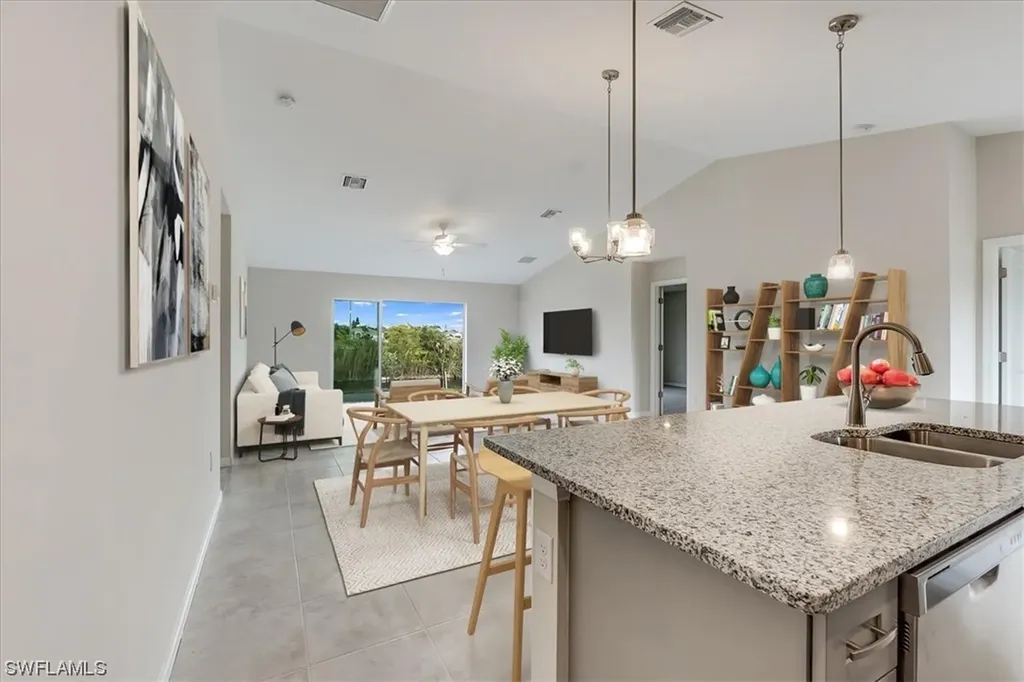 1618 NE 6th Avenue Cape Coral FL 33909