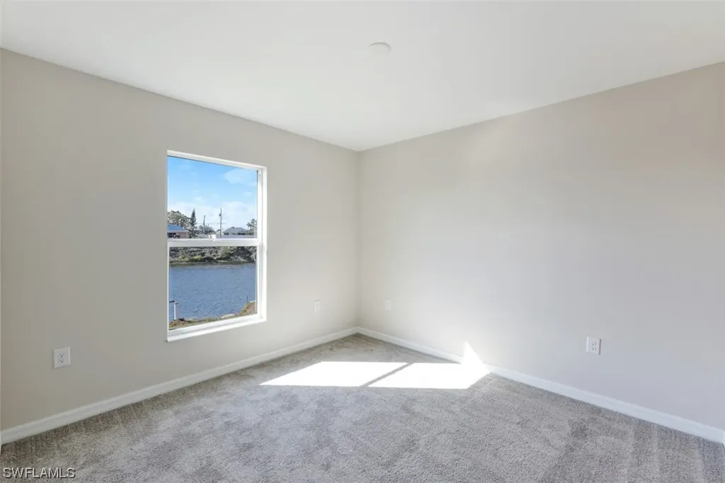 1618 NE 6th Avenue Cape Coral FL 33909