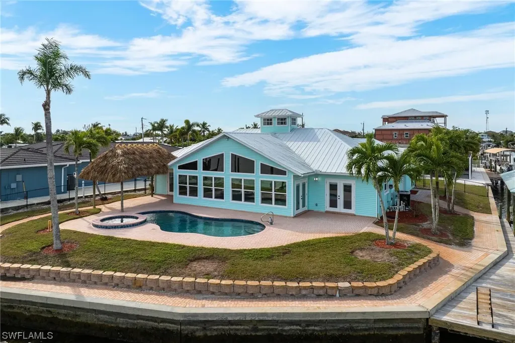 489 Madison Court Fort Myers Beach FL 33931