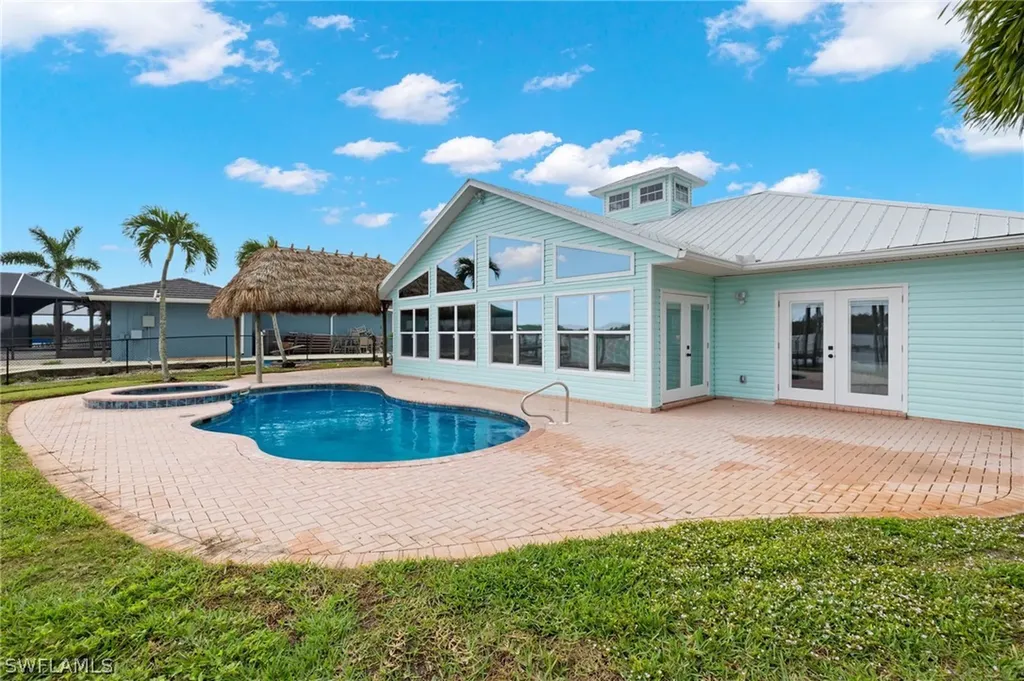 489 Madison Court Fort Myers Beach FL 33931