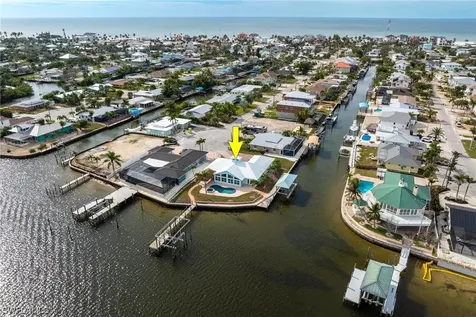 489 Madison Court Fort Myers Beach FL 33931