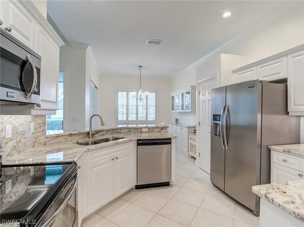 23200 Oakglen Lane Estero FL 34135