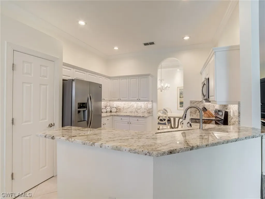 23200 Oakglen Lane Estero FL 34135