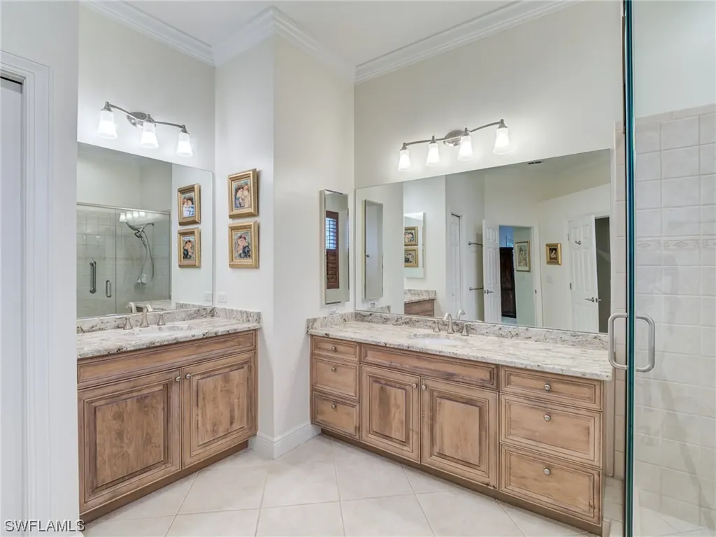 23200 Oakglen Lane Estero FL 34135