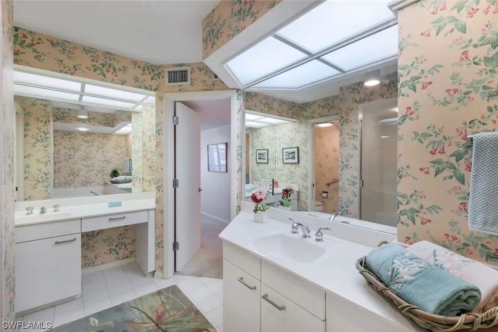 4651 Gulf Shore Boulevard N Naples FL 34103