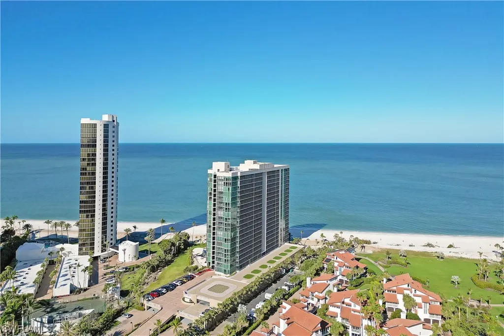 4651 Gulf Shore Boulevard N Naples FL 34103